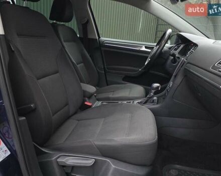 Синий Фольксваген e-Golf, объемом двигателя 0 л и пробегом 140 тыс. км за 11750 $, фото 34 на Automoto.ua