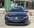 Синий Фольксваген e-Golf, объемом двигателя 0 л и пробегом 168 тыс. км за 11500 $, фото 1 на Automoto.ua