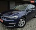 Синий Фольксваген e-Golf, объемом двигателя 0 л и пробегом 140 тыс. км за 11750 $, фото 2 на Automoto.ua
