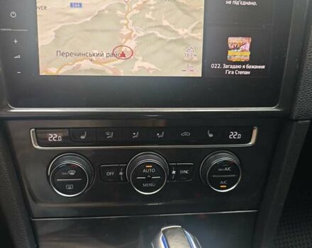 Синій Фольксваген e-Golf, об'ємом двигуна 0 л та пробігом 77 тис. км за 15900 $, фото 22 на Automoto.ua