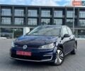 Синий Фольксваген e-Golf, объемом двигателя 0 л и пробегом 183 тыс. км за 11900 $, фото 60 на Automoto.ua