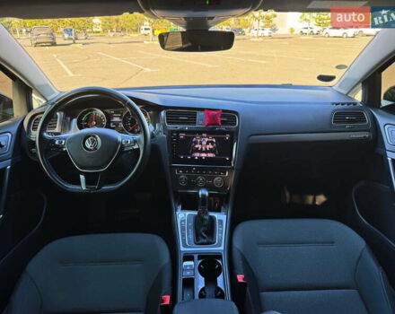 Синій Фольксваген e-Golf, об'ємом двигуна 0 л та пробігом 128 тис. км за 13999 $, фото 18 на Automoto.ua