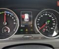 Синий Фольксваген e-Golf, объемом двигателя 0 л и пробегом 84 тыс. км за 13900 $, фото 13 на Automoto.ua