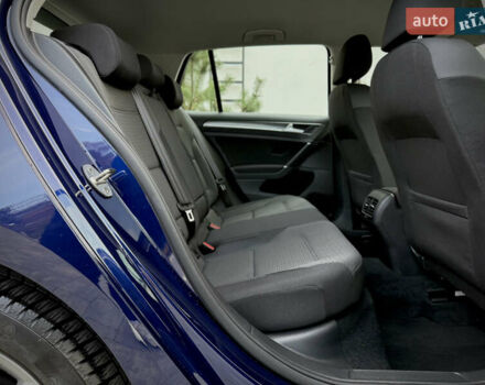 Синій Фольксваген e-Golf, об'ємом двигуна 0 л та пробігом 127 тис. км за 12950 $, фото 50 на Automoto.ua