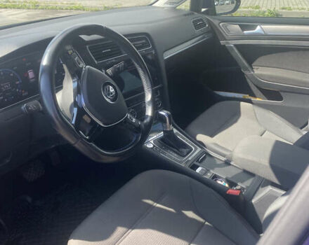 Синий Фольксваген e-Golf, объемом двигателя 0 л и пробегом 119 тыс. км за 15480 $, фото 9 на Automoto.ua