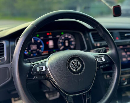 Синий Фольксваген e-Golf, объемом двигателя 0 л и пробегом 112 тыс. км за 16900 $, фото 5 на Automoto.ua