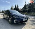 Синий Фольксваген e-Golf, объемом двигателя 0 л и пробегом 137 тыс. км за 16500 $, фото 2 на Automoto.ua