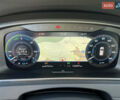Синий Фольксваген e-Golf, объемом двигателя 0 л и пробегом 137 тыс. км за 13200 $, фото 15 на Automoto.ua