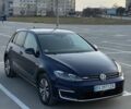 Синий Фольксваген e-Golf, объемом двигателя 0 л и пробегом 150 тыс. км за 11000 $, фото 1 на Automoto.ua