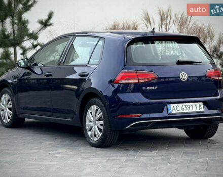 Синій Фольксваген e-Golf, об'ємом двигуна 0 л та пробігом 127 тис. км за 12950 $, фото 5 на Automoto.ua