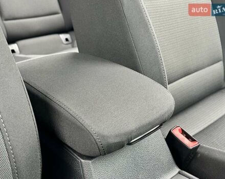 Синій Фольксваген e-Golf, об'ємом двигуна 0 л та пробігом 130 тис. км за 12970 $, фото 60 на Automoto.ua