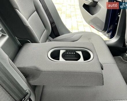 Синій Фольксваген e-Golf, об'ємом двигуна 0 л та пробігом 130 тис. км за 12970 $, фото 70 на Automoto.ua