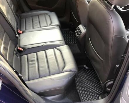 Синий Фольксваген e-Golf, объемом двигателя 0 л и пробегом 80 тыс. км за 16500 $, фото 3 на Automoto.ua