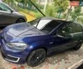 Синий Фольксваген e-Golf, объемом двигателя 0 л и пробегом 173 тыс. км за 13500 $, фото 1 на Automoto.ua
