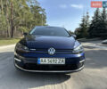Синий Фольксваген e-Golf, объемом двигателя 0 л и пробегом 137 тыс. км за 16500 $, фото 1 на Automoto.ua