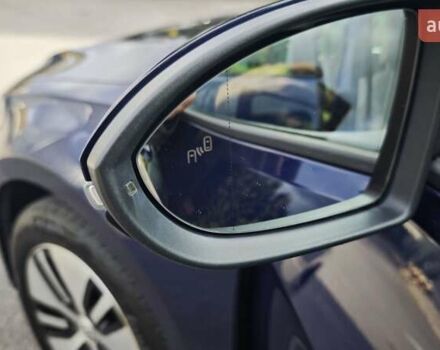 Синий Фольксваген e-Golf, объемом двигателя 0 л и пробегом 84 тыс. км за 13900 $, фото 12 на Automoto.ua