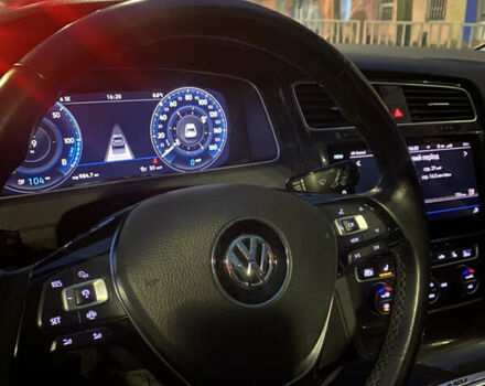 Синий Фольксваген e-Golf, объемом двигателя 0 л и пробегом 174 тыс. км за 12300 $, фото 4 на Automoto.ua