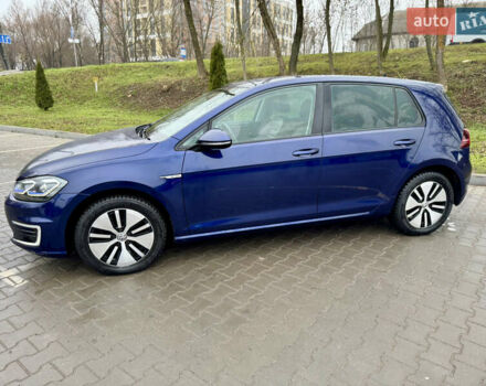 Синий Фольксваген e-Golf, объемом двигателя 0 л и пробегом 83 тыс. км за 13900 $, фото 2 на Automoto.ua