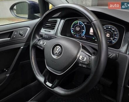 Синий Фольксваген e-Golf, объемом двигателя 0 л и пробегом 140 тыс. км за 11750 $, фото 37 на Automoto.ua