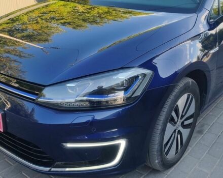 Синий Фольксваген e-Golf, объемом двигателя 0 л и пробегом 151 тыс. км за 12800 $, фото 12 на Automoto.ua