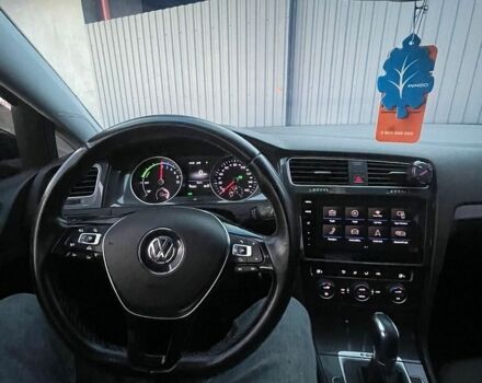 Синій Фольксваген e-Golf, об'ємом двигуна 0 л та пробігом 150 тис. км за 11750 $, фото 10 на Automoto.ua