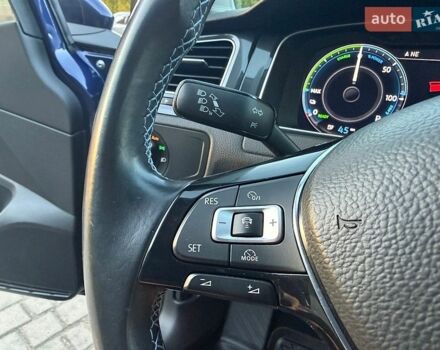 Синий Фольксваген e-Golf, объемом двигателя 0 л и пробегом 96 тыс. км за 13400 $, фото 43 на Automoto.ua