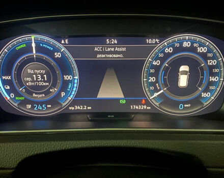 Синий Фольксваген e-Golf, объемом двигателя 0 л и пробегом 174 тыс. км за 12300 $, фото 2 на Automoto.ua