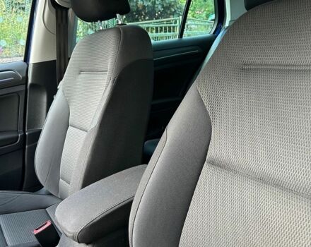 Синий Фольксваген e-Golf, объемом двигателя 0 л и пробегом 130 тыс. км за 12999 $, фото 26 на Automoto.ua