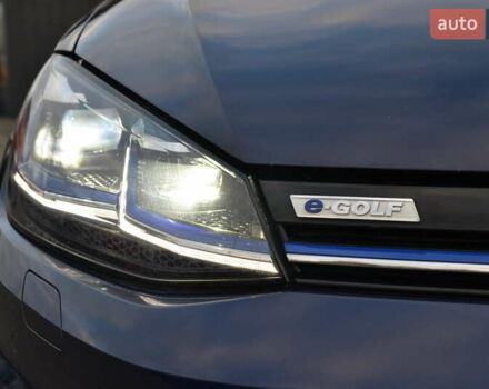 Синий Фольксваген e-Golf, объемом двигателя 0 л и пробегом 108 тыс. км за 12999 $, фото 31 на Automoto.ua