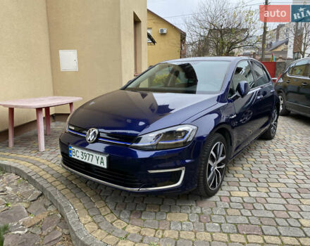 Синий Фольксваген e-Golf, объемом двигателя 0 л и пробегом 124 тыс. км за 15200 $, фото 1 на Automoto.ua