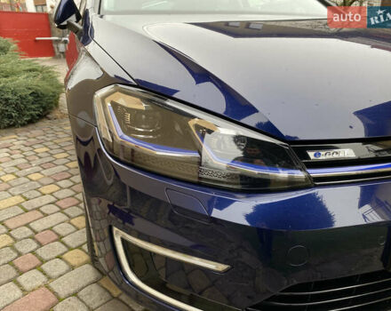 Синий Фольксваген e-Golf, объемом двигателя 0 л и пробегом 124 тыс. км за 15200 $, фото 3 на Automoto.ua