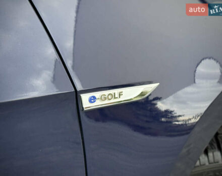Синій Фольксваген e-Golf, об'ємом двигуна 0 л та пробігом 127 тис. км за 12950 $, фото 19 на Automoto.ua