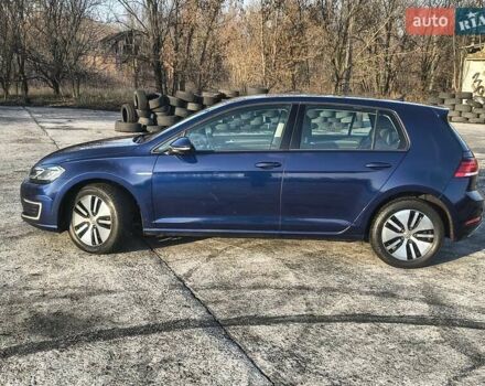 Синий Фольксваген e-Golf, объемом двигателя 0 л и пробегом 105 тыс. км за 13200 $, фото 9 на Automoto.ua
