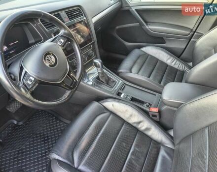 Синий Фольксваген e-Golf, объемом двигателя 0 л и пробегом 105 тыс. км за 13200 $, фото 42 на Automoto.ua