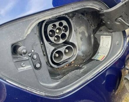 Синий Фольксваген e-Golf, объемом двигателя 0 л и пробегом 108 тыс. км за 13500 $, фото 7 на Automoto.ua