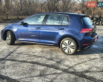 Синий Фольксваген e-Golf, объемом двигателя 0 л и пробегом 105 тыс. км за 13200 $, фото 11 на Automoto.ua