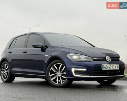 Синий Фольксваген e-Golf, объемом двигателя 0 л и пробегом 93 тыс. км за 14555 $, фото 21 на Automoto.ua