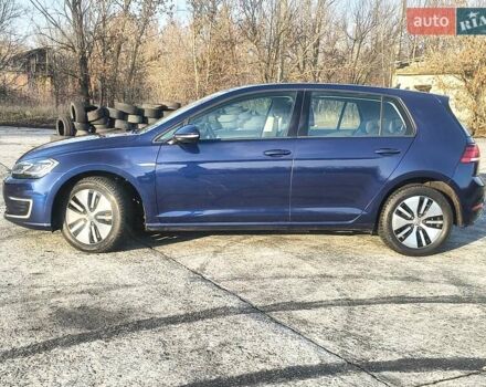Синий Фольксваген e-Golf, объемом двигателя 0 л и пробегом 105 тыс. км за 13200 $, фото 21 на Automoto.ua