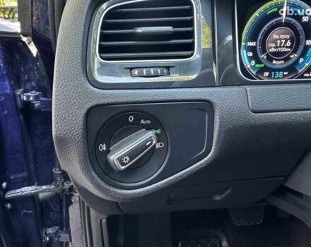 Синій Фольксваген e-Golf, об'ємом двигуна 0 л та пробігом 72 тис. км за 14590 $, фото 14 на Automoto.ua