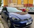 Синий Фольксваген e-Golf, объемом двигателя 0.14 л и пробегом 71 тыс. км за 15000 $, фото 1 на Automoto.ua