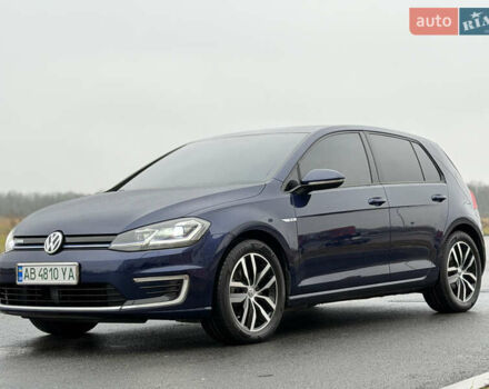 Синий Фольксваген e-Golf, объемом двигателя 0 л и пробегом 93 тыс. км за 14555 $, фото 23 на Automoto.ua