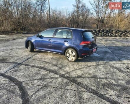 Синий Фольксваген e-Golf, объемом двигателя 0 л и пробегом 105 тыс. км за 13200 $, фото 13 на Automoto.ua