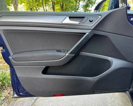 Синій Фольксваген e-Golf, об'ємом двигуна 0 л та пробігом 72 тис. км за 14590 $, фото 12 на Automoto.ua