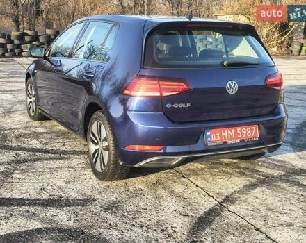 Синий Фольксваген e-Golf, объемом двигателя 0 л и пробегом 105 тыс. км за 13200 $, фото 31 на Automoto.ua