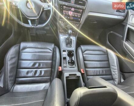 Синий Фольксваген e-Golf, объемом двигателя 0 л и пробегом 105 тыс. км за 13200 $, фото 59 на Automoto.ua