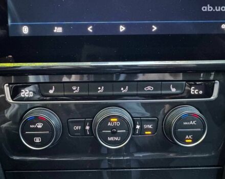 Синій Фольксваген e-Golf, об'ємом двигуна 0 л та пробігом 72 тис. км за 14590 $, фото 20 на Automoto.ua