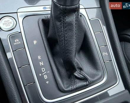 Синій Фольксваген e-Golf, об'ємом двигуна 0 л та пробігом 110 тис. км за 14350 $, фото 67 на Automoto.ua