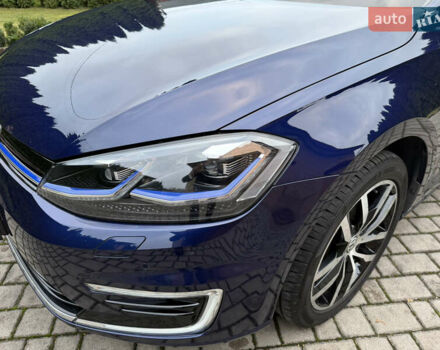 Синій Фольксваген e-Golf, об'ємом двигуна 0 л та пробігом 110 тис. км за 14350 $, фото 15 на Automoto.ua