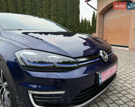 Синій Фольксваген e-Golf, об'ємом двигуна 0 л та пробігом 110 тис. км за 14350 $, фото 27 на Automoto.ua