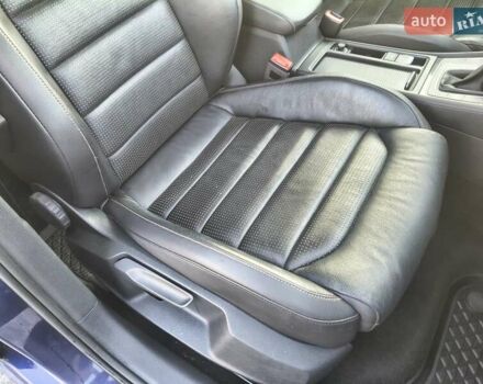 Синий Фольксваген e-Golf, объемом двигателя 0 л и пробегом 105 тыс. км за 13200 $, фото 52 на Automoto.ua